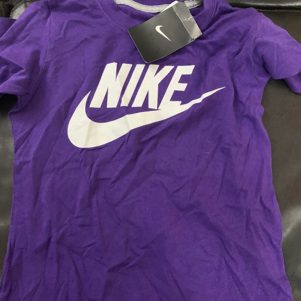 NWT Purple Nike shirt size 4